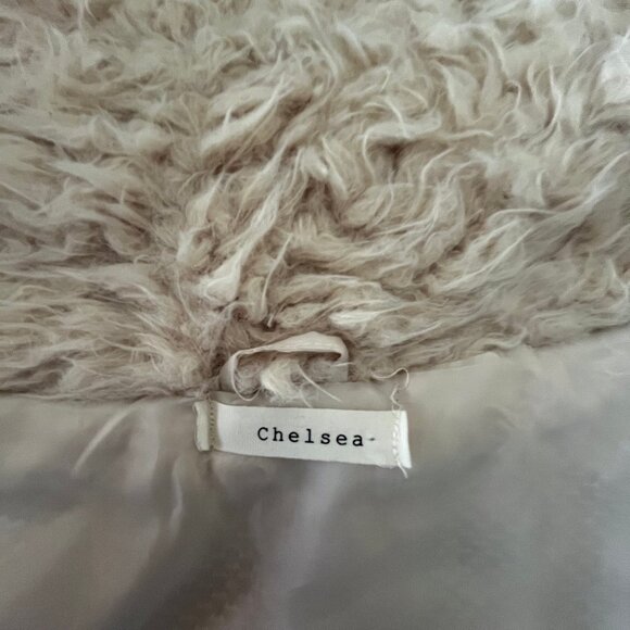 Faux Fur Fun Vest - Light tan - Picture 9 of 13